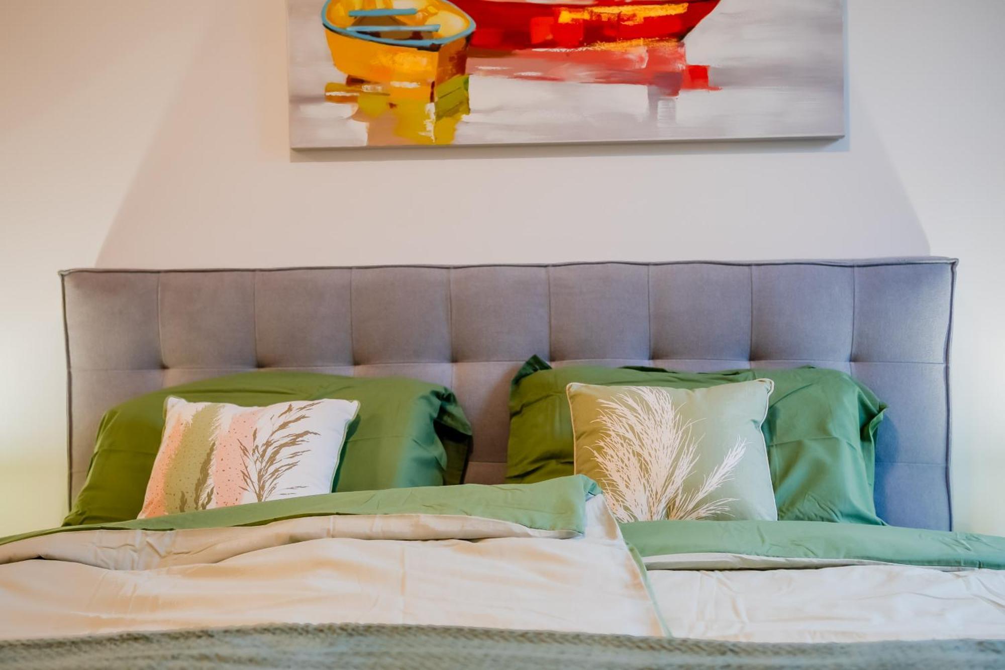 Downtown Modern Apartma *