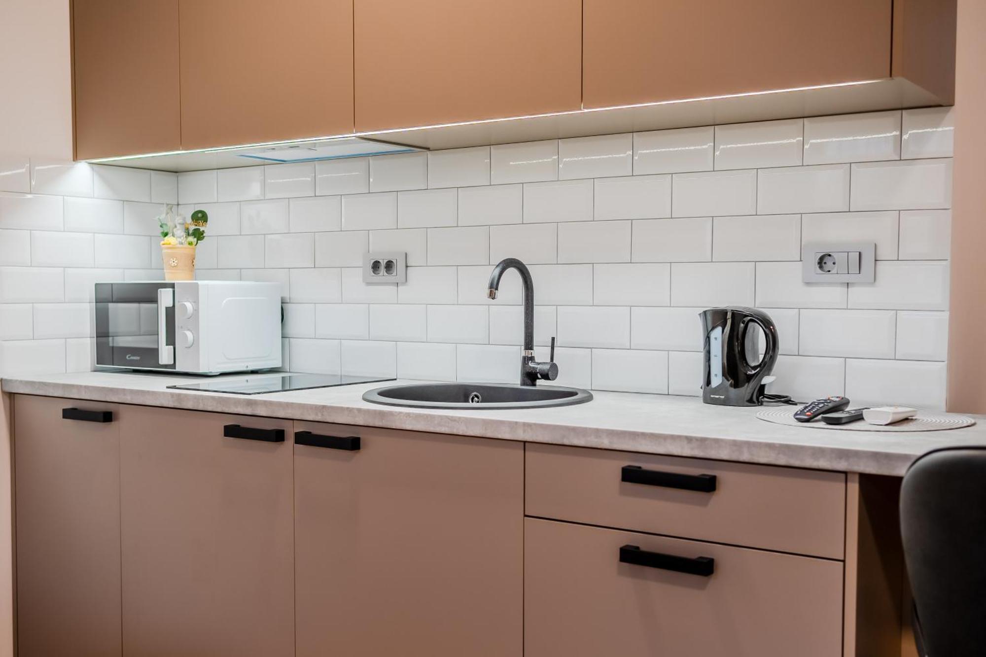 Downtown Modern Apartma