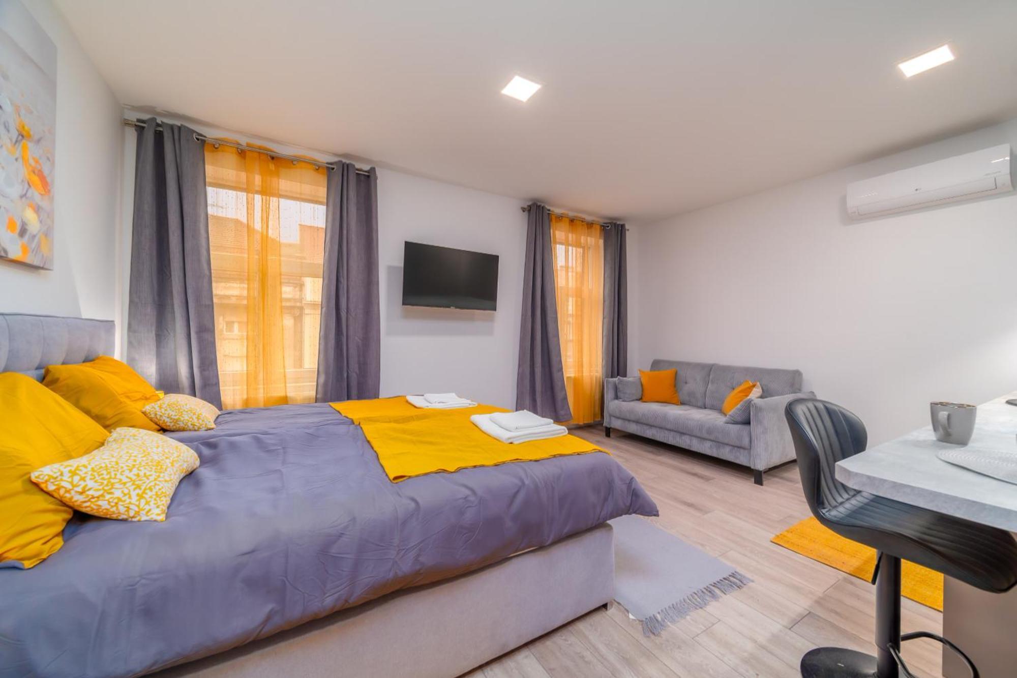 Apartma Downtown Modern